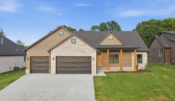 5300 N Seacrest Drive, Ozark, MO 65721