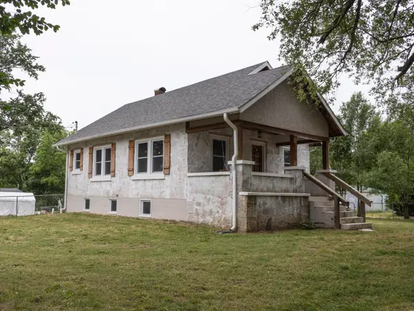 703 Johnson Avenue, Ava, MO 65608
