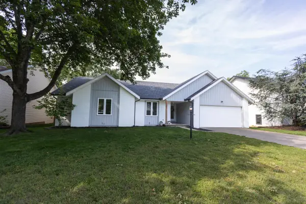 1241 E Highpoint Street, Springfield, MO 65804