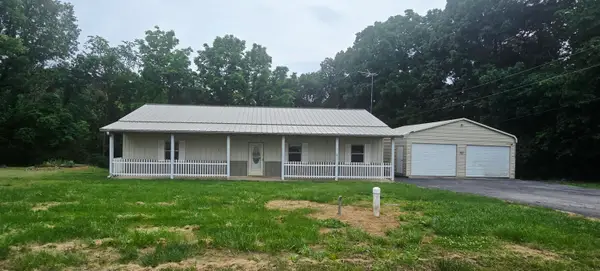 19607 State Highway 76, Cassville, MO 65625