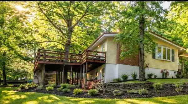 152 Obenshain Lane, Noel, MO 64854
