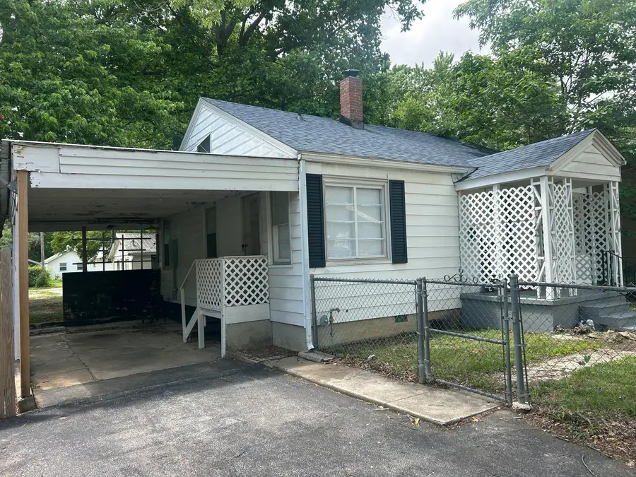 2045 N Weller Avenue, Springfield, MO 65803 - #2