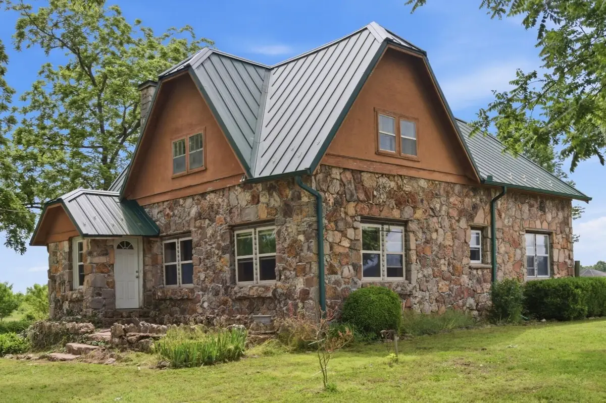 2886 County Road 382, Dora, MO 65637 - #1