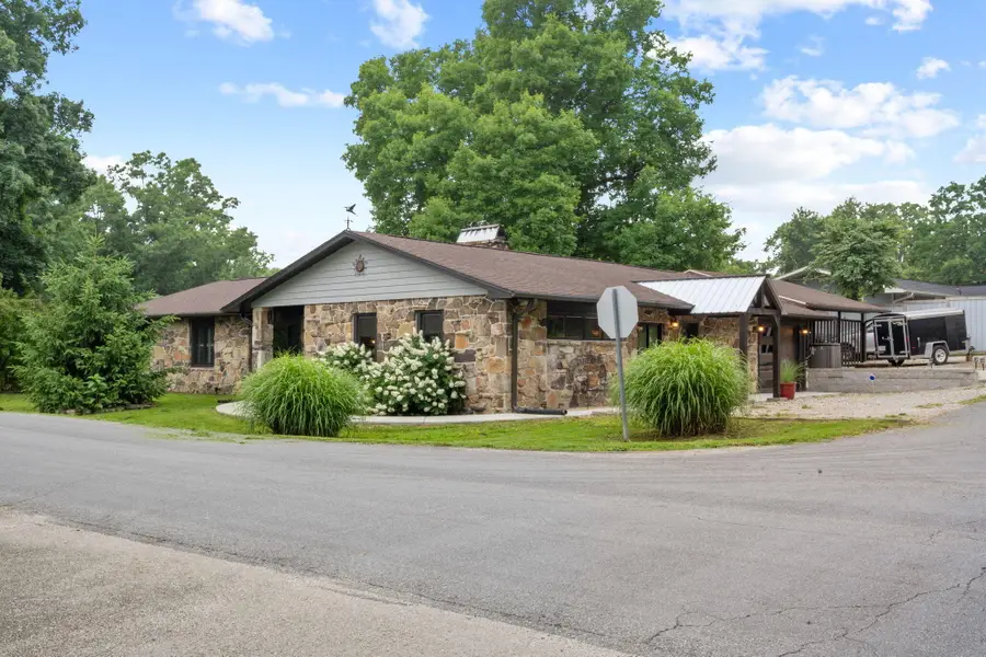 111 Lakeview Street, Hollister, MO 65672 - #2