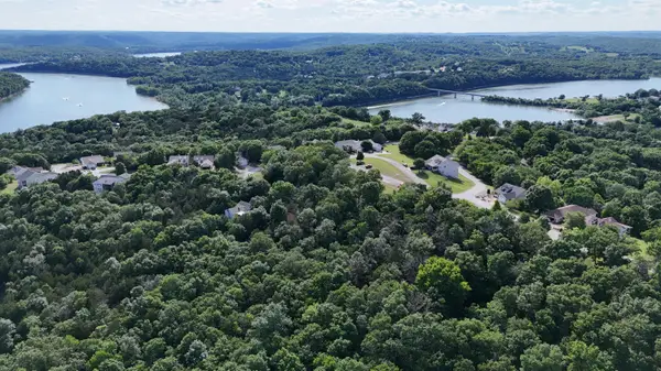 000 Howard Drive, Cape Fair, MO 65624