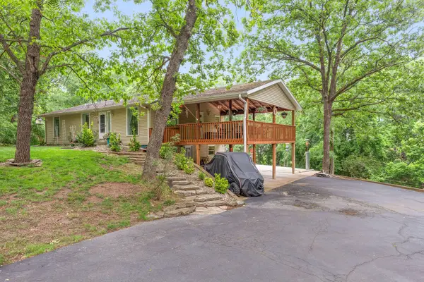 208 Lafayette Lane, Branson, MO 65616