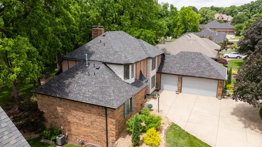 5135 S Castlewood Drive, Springfield, MO 65804 - #3