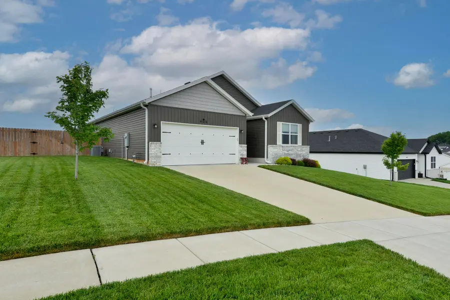 405 N Big Horn Road, Nixa, MO 65714 - #2