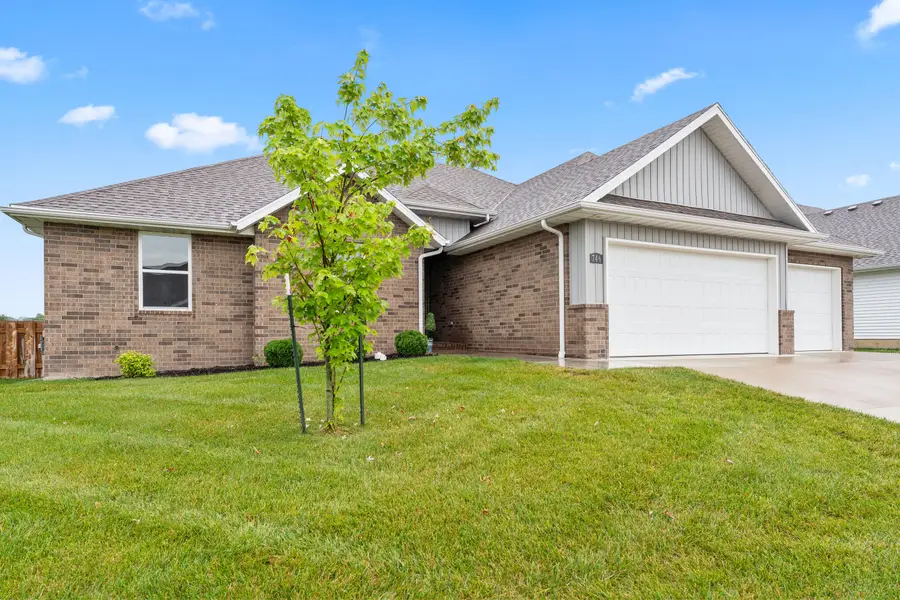 746 E Penzance Circle, Nixa, MO 65714 - #3