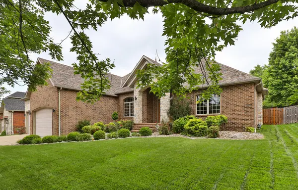 3941 E Windsmore Drive, Springfield, MO 65802