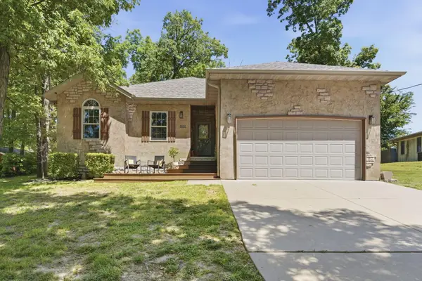 1500 N 14th Street, Ozark, MO 65721