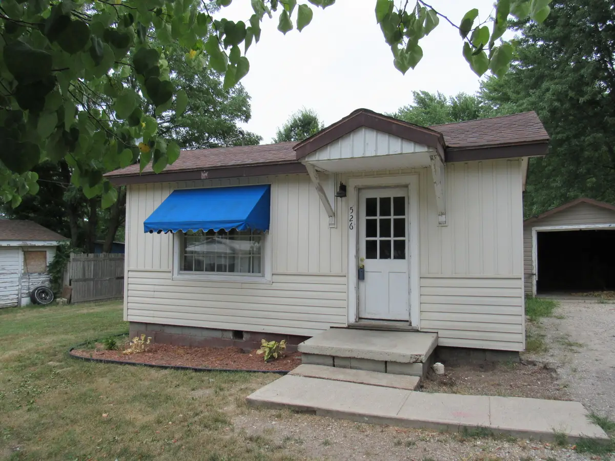 526 S Walnut Street, Marshfield, MO 65706 - #1