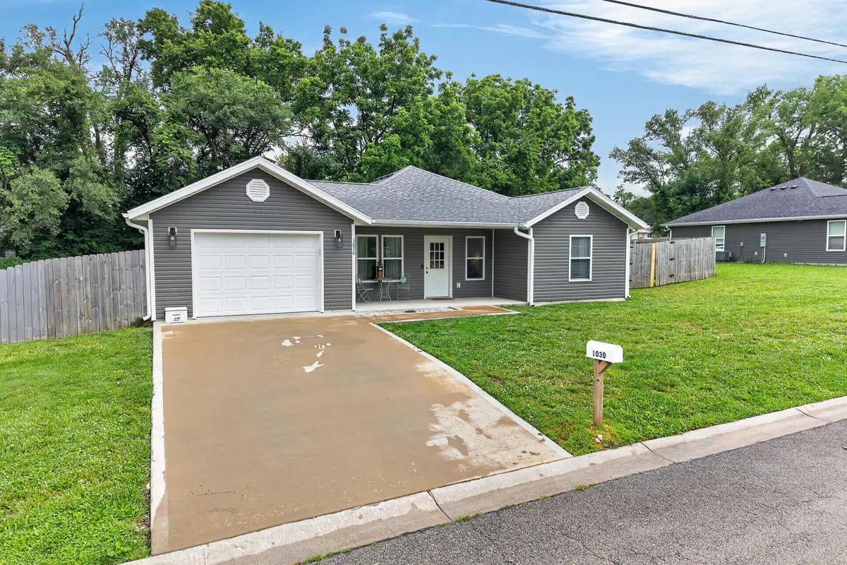 1030 Main Street, Lebanon, MO 65536 - #1