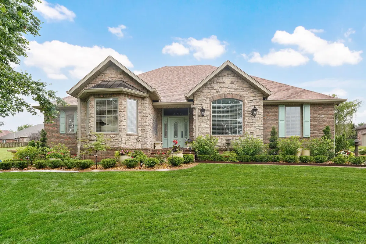 6071 S Overlook Trail, Springfield, MO 65810 - #1