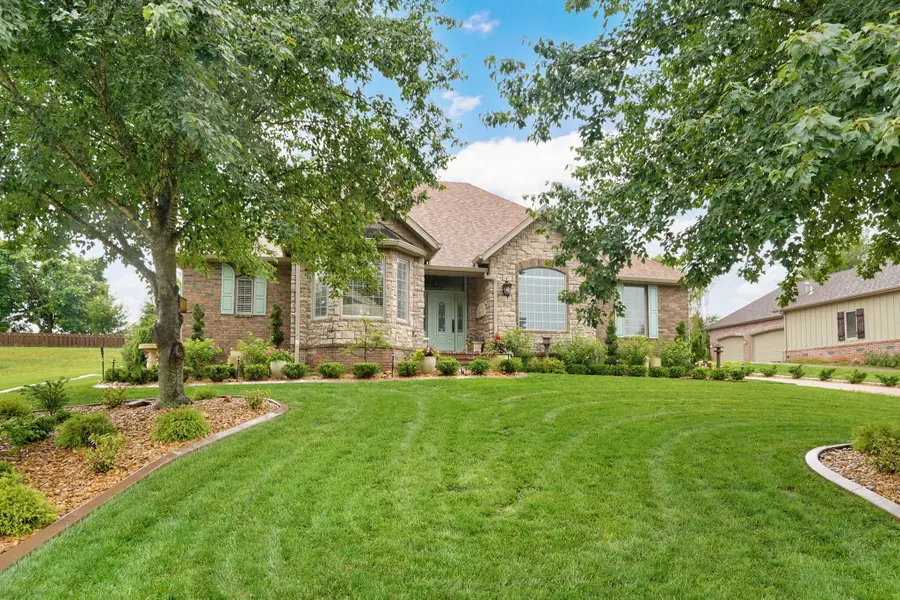 6071 S Overlook Trail, Springfield, MO 65810 - #2