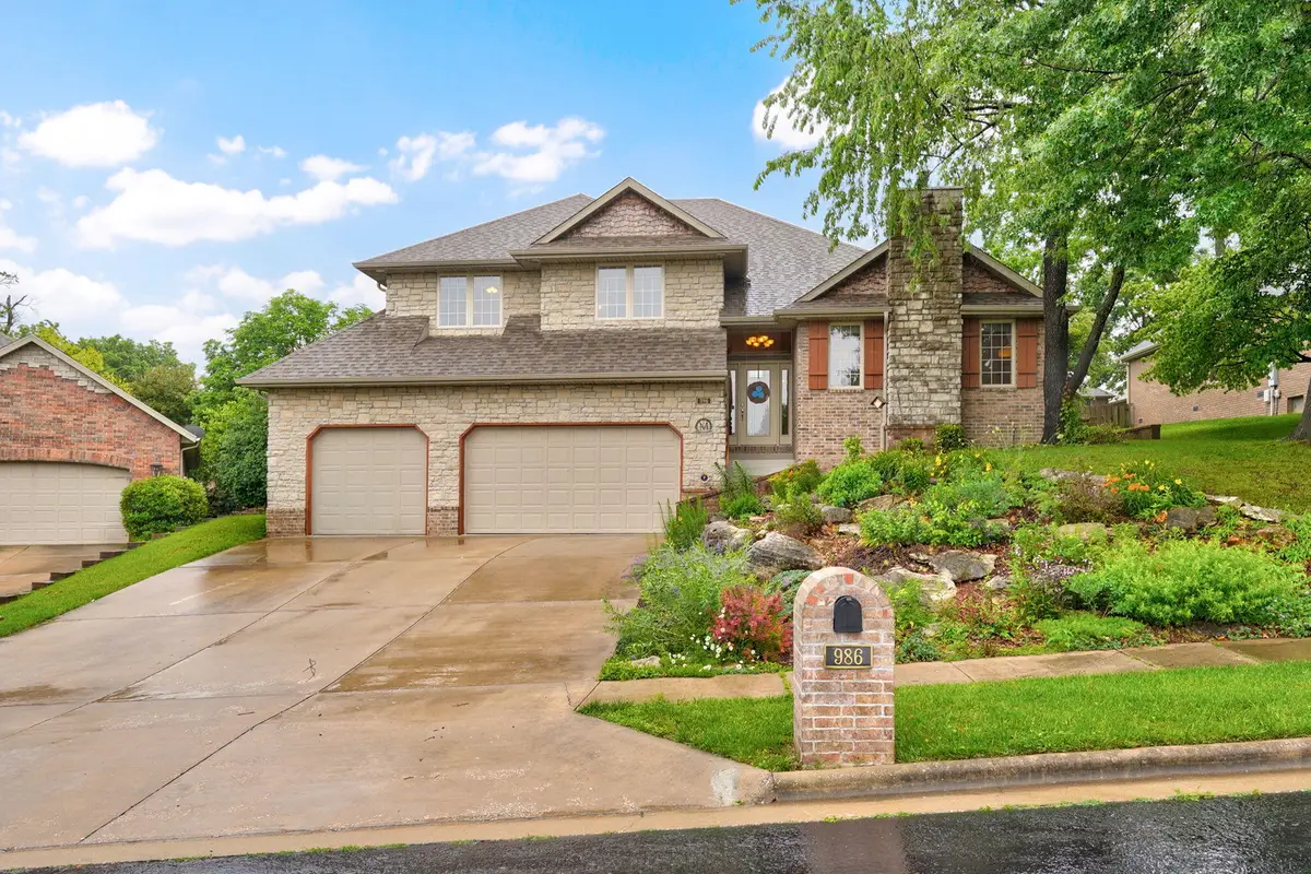 986 W Sycamore Street, Springfield, MO 65810 - #1