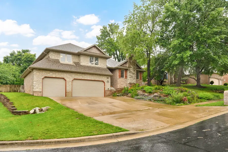 986 W Sycamore Street, Springfield, MO 65810 - #3