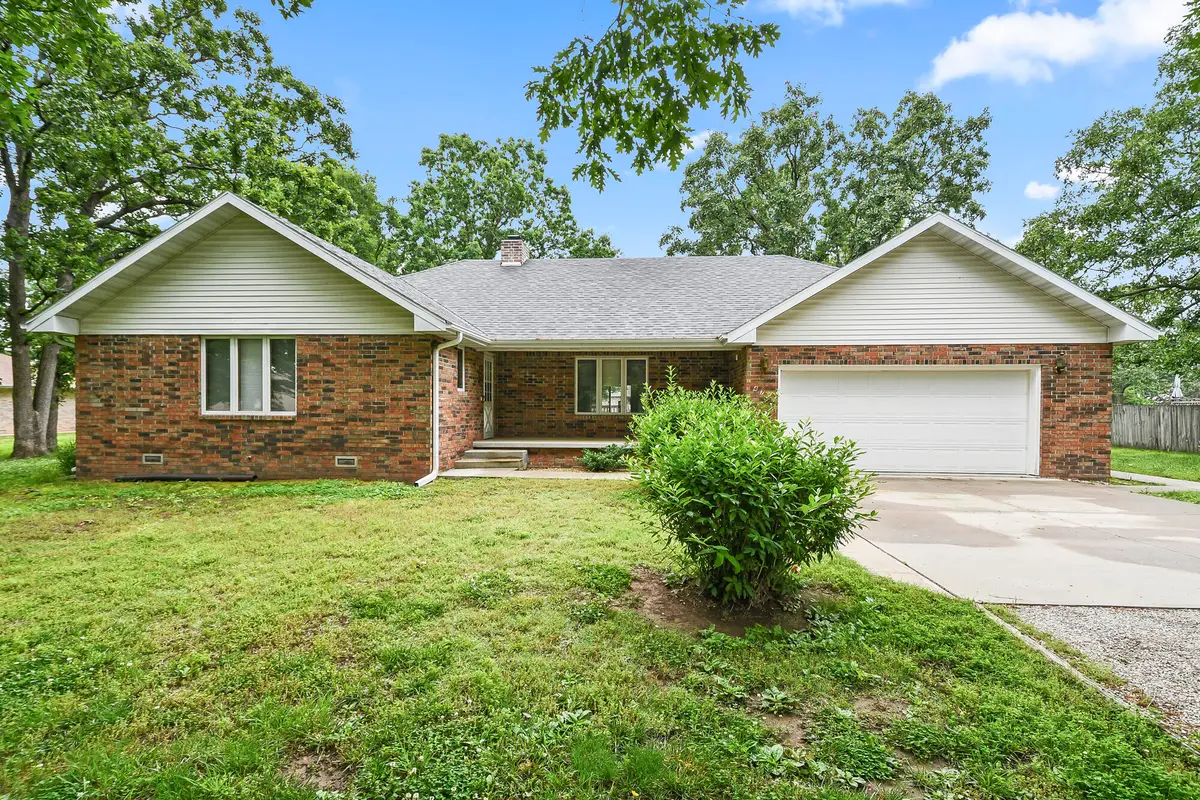 470 Forest Drive, Marshfield, MO 65706 - #1