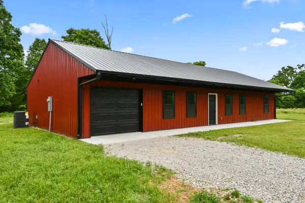 8173 Creek Road, Hartville, MO 65667