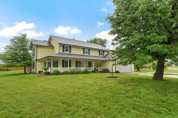 3532 W Suzanne Place, Springfield, MO 65810