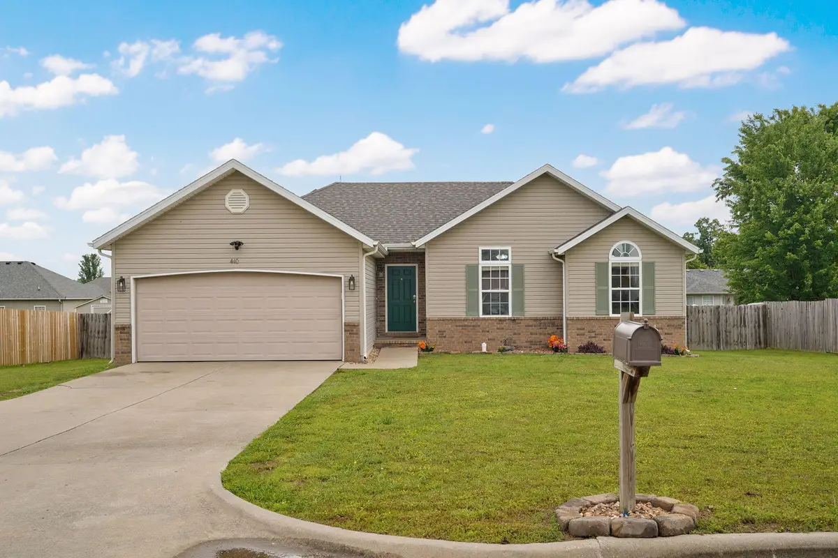 410 E Magnolia Court, Strafford, MO 65757 - #1