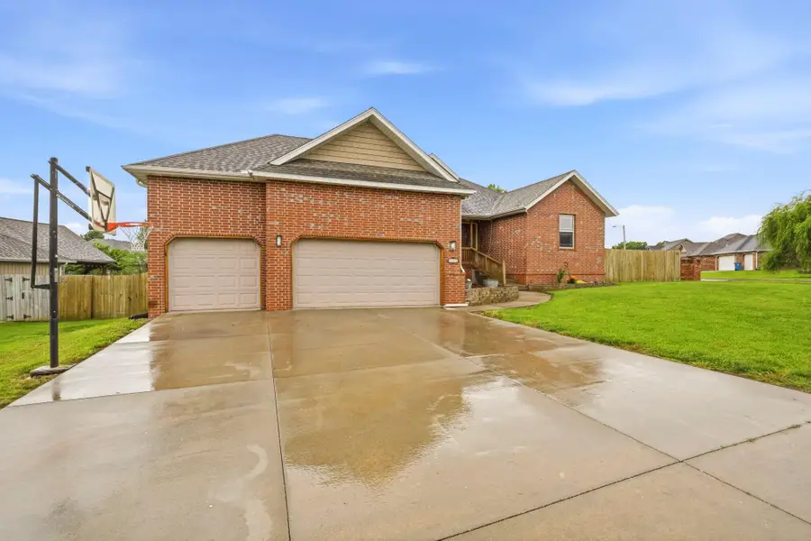 109 Long Drive, Willard, MO 65781 - #2