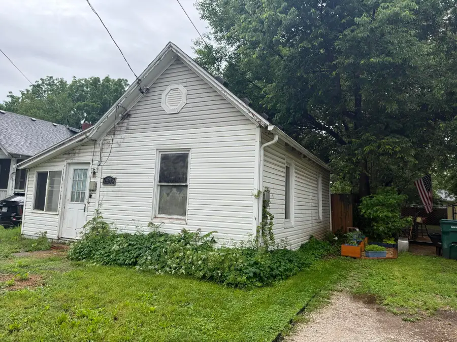 1339 N Concord Avenue, Springfield, MO 65802 - #2