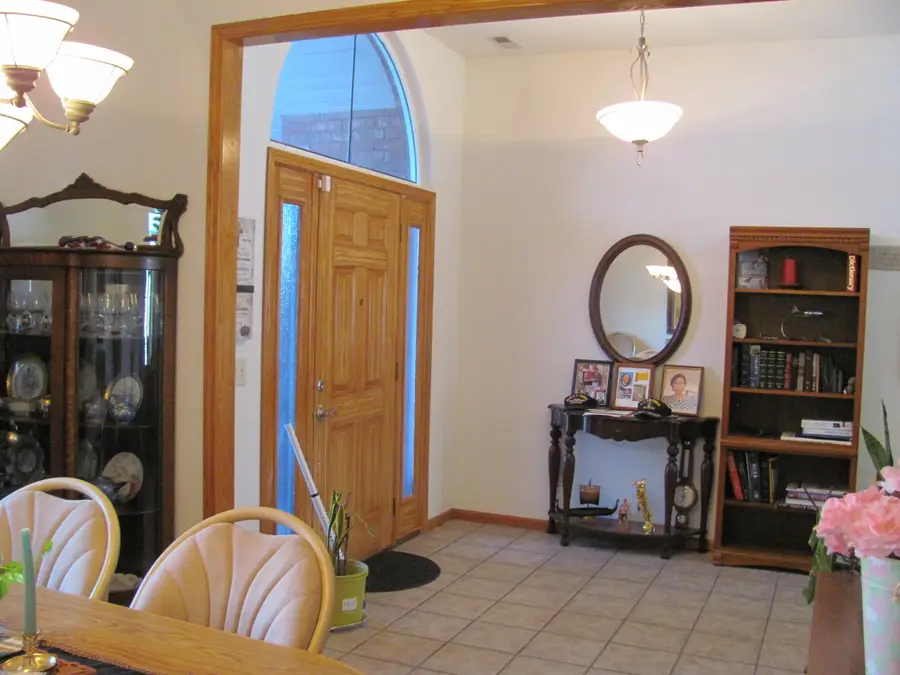 1401 S Georgia Drive, Bolivar, MO 65613 - #2