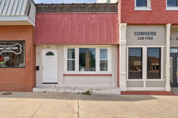 107 E Dallas Street, Mt Vernon, MO 65712