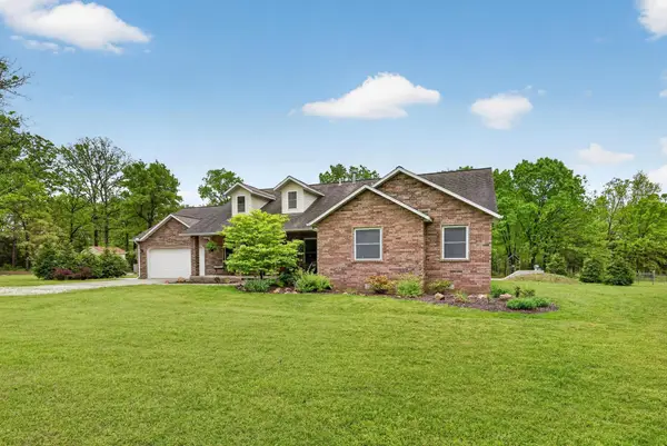 2455 Gum Road, Seneca, MO 64865