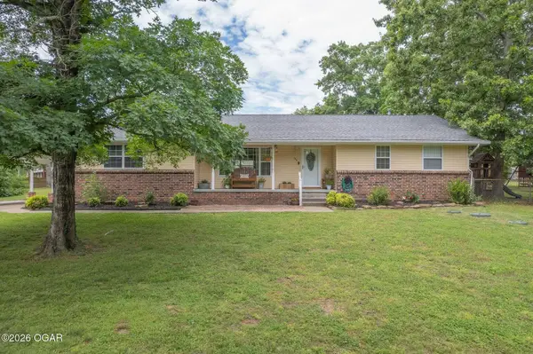 106 Sherwood Drive, Seneca, MO 64865