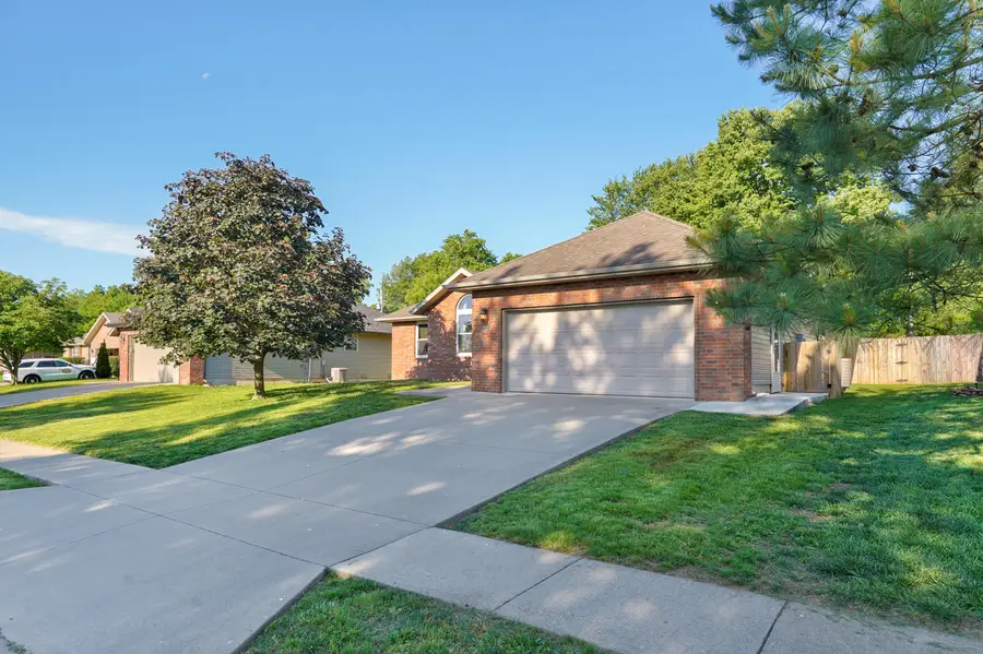 721 Bluegill Street, Nixa, MO 65714 - #2