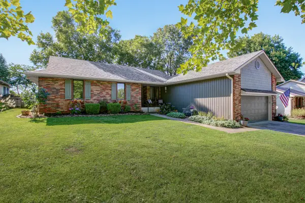 5935 S Geronimo Drive, Springfield, MO 65810