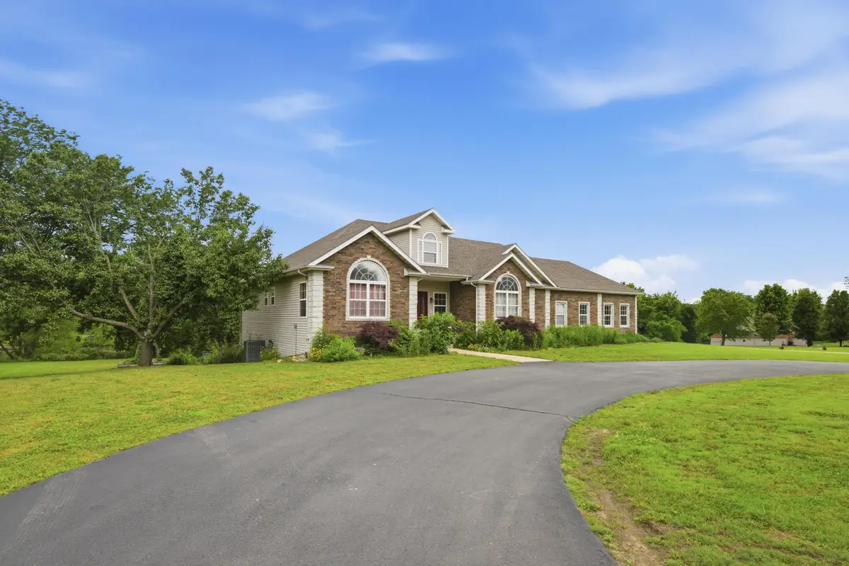 2355 S County Lane 124, Carthage, MO 64836 - #1