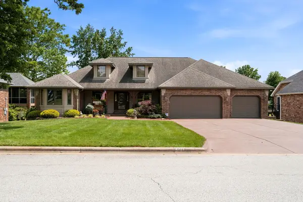 4227 Greenbriar Drive, Nixa, MO 65714