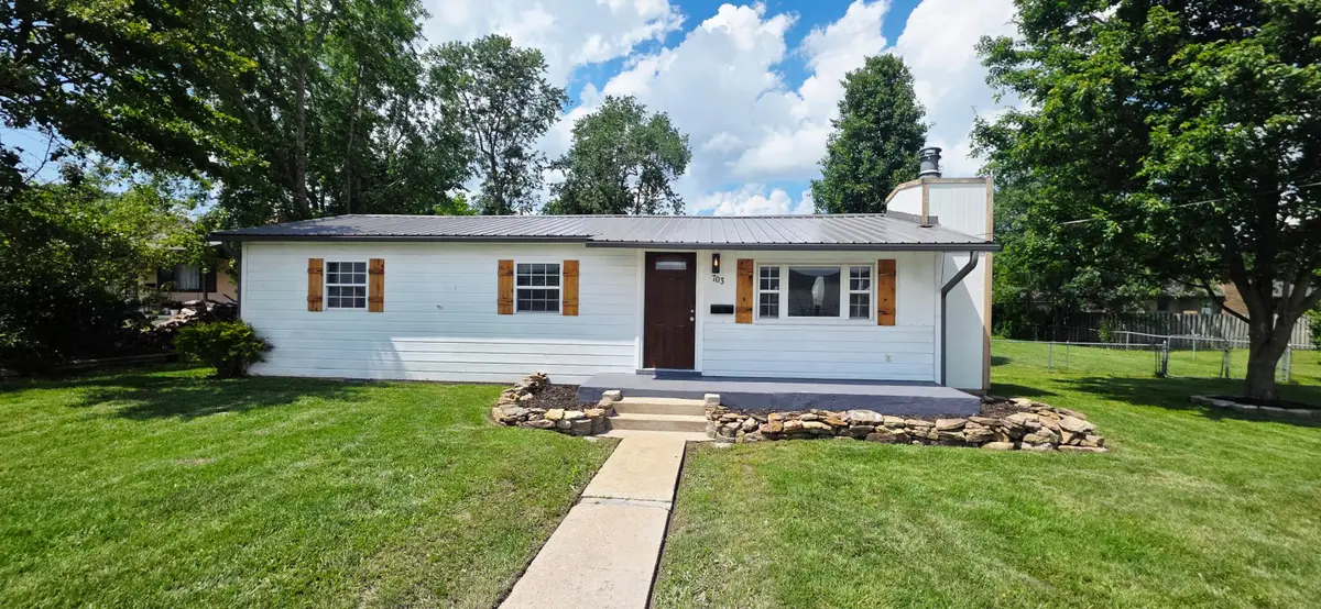 703 E Jackson Street, Marshfield, MO 65706 - #1