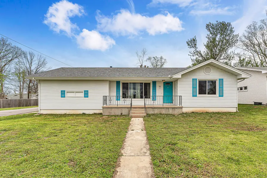 302 S 6th Street, Ozark, MO 65721 - #3