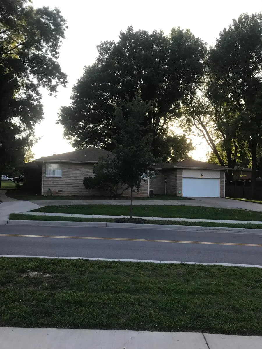 703 W Stanford Street, Springfield, MO 65807 - #3
