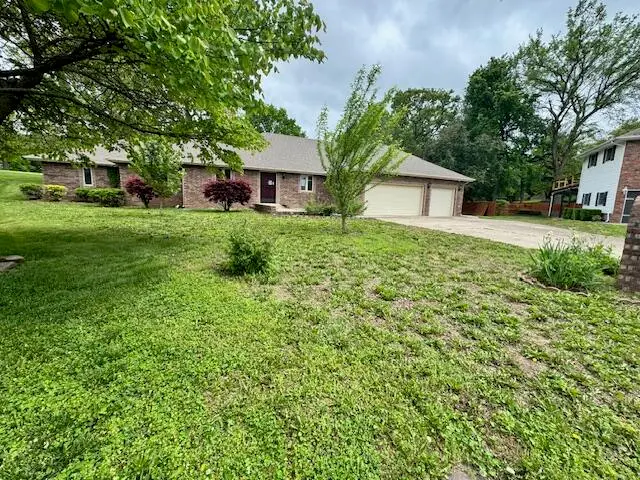 213 Miller Way, Monett, MO 65708 - #1