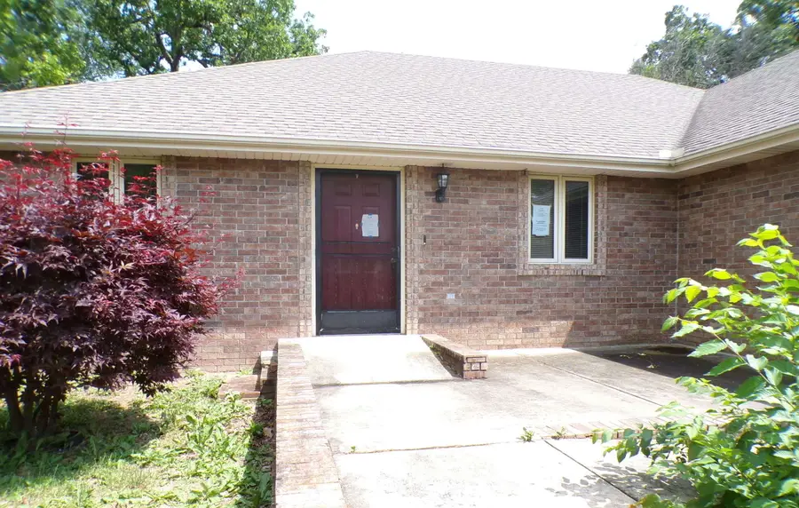 213 Miller Way, Monett, MO 65708 - #3