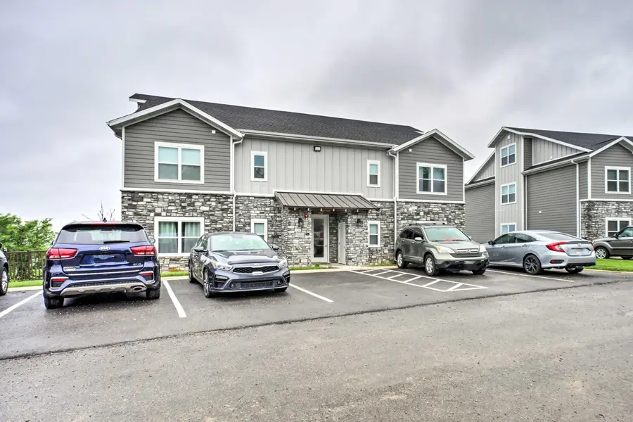 3107 S Vineyards Terrace #4, Branson, MO 65616 - #2