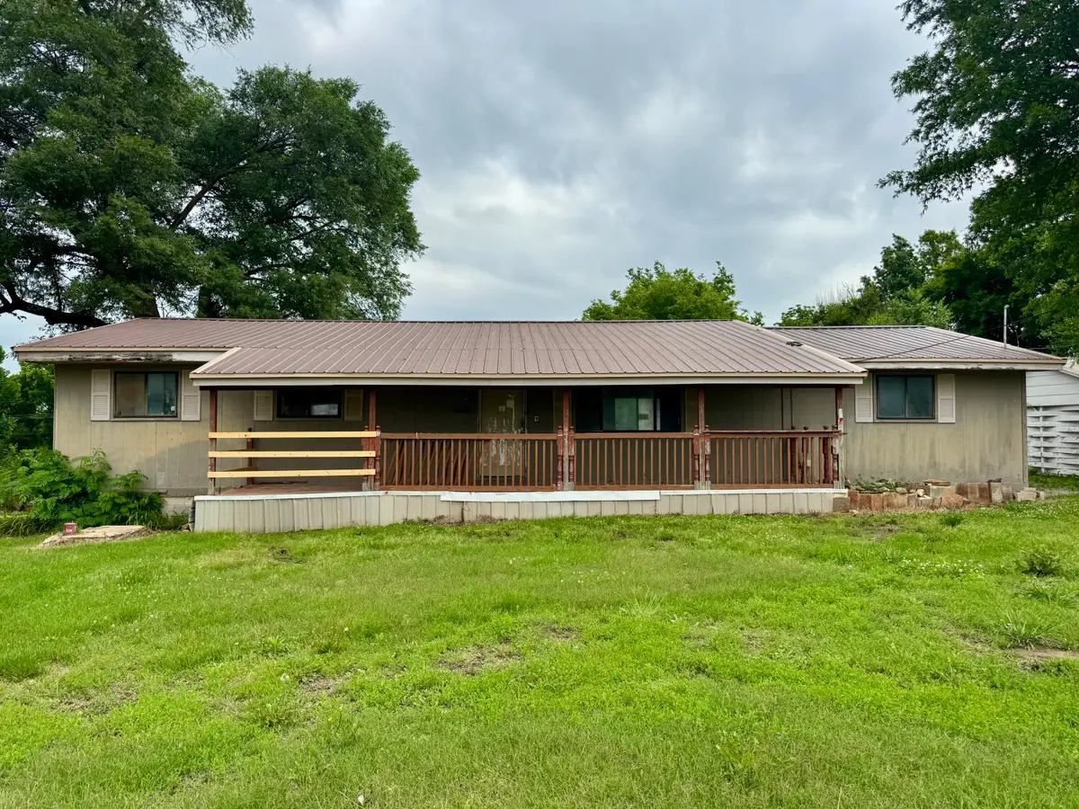 1153 E Elm Street, Morrisville, MO 65710 - #1