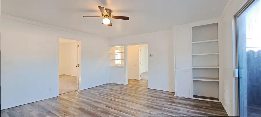 108 E Jackson Street, Stockton, MO 65785 - #3