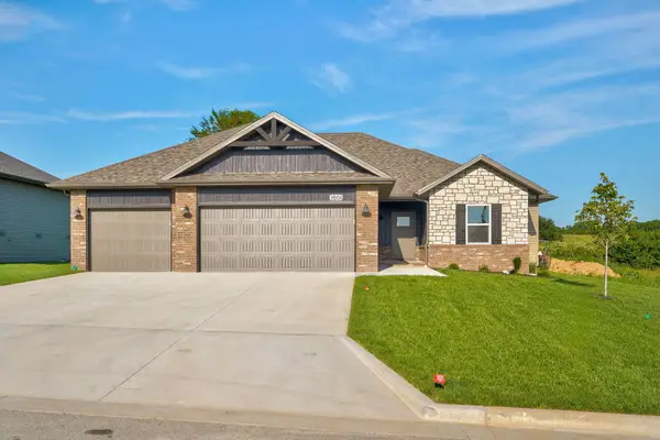 3508 N Marlin Drive, Ozark, MO 65721
