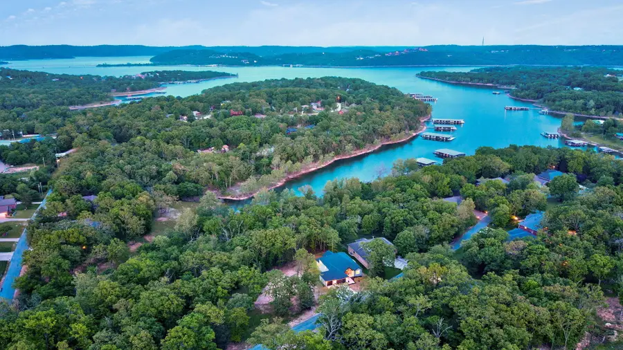 574 Edgewater Estates, Kimberling City, MO 65686 - #2