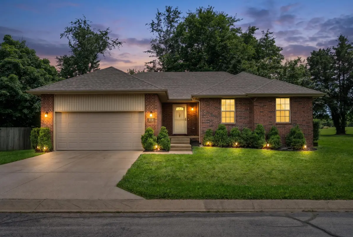 210 Dogwood Street, Sparta, MO 65753 - #1