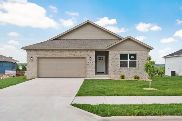 1005 W Jay Street, Ozark, MO 65721