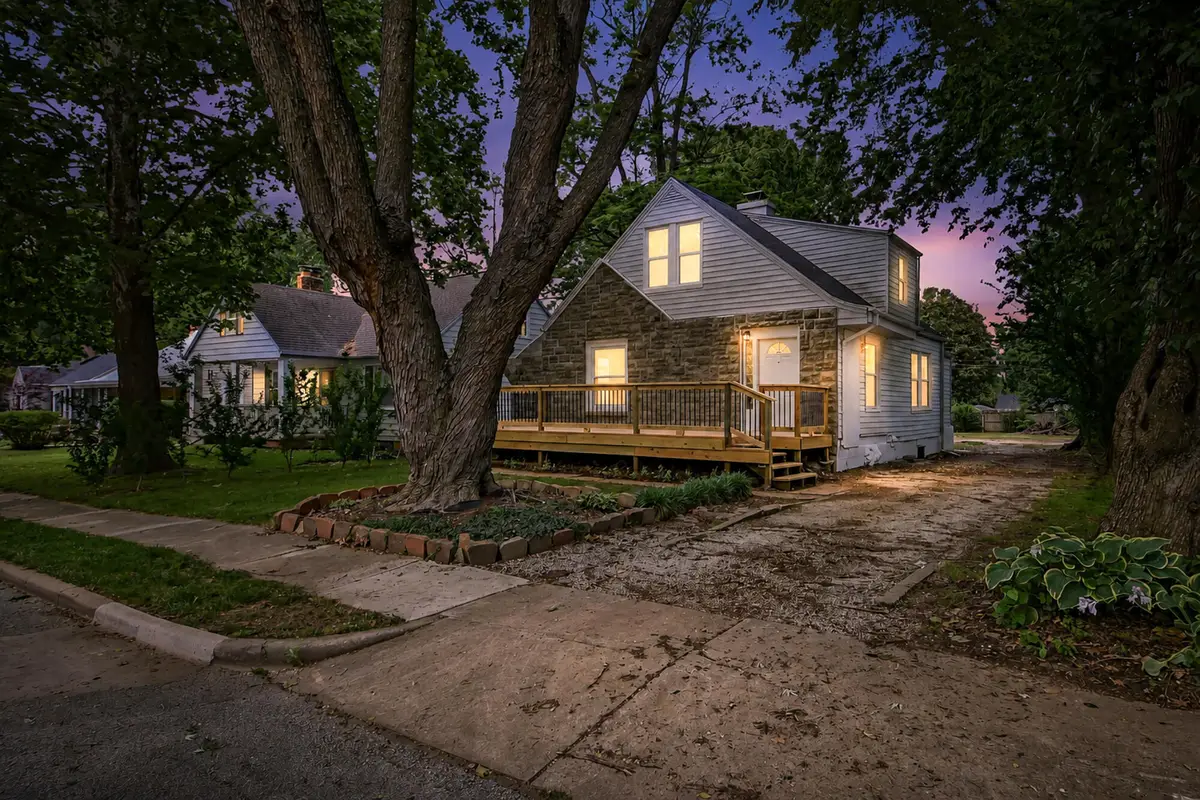 1451 E University Street, Springfield, MO 65804 - #1