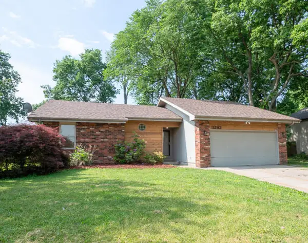 3262 W Roxbury Street, Springfield, MO 65807