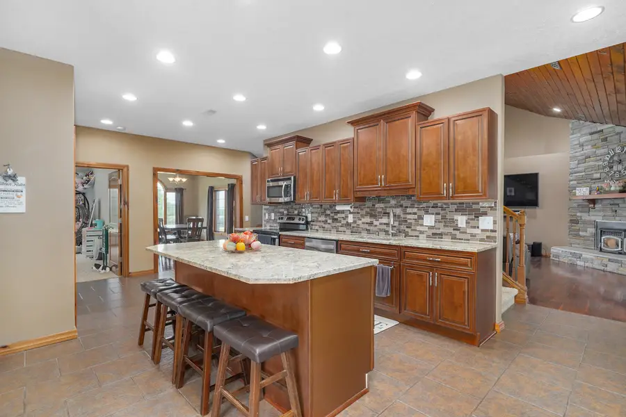 8105 N Farm Road 207, Strafford, MO 65757 - #3